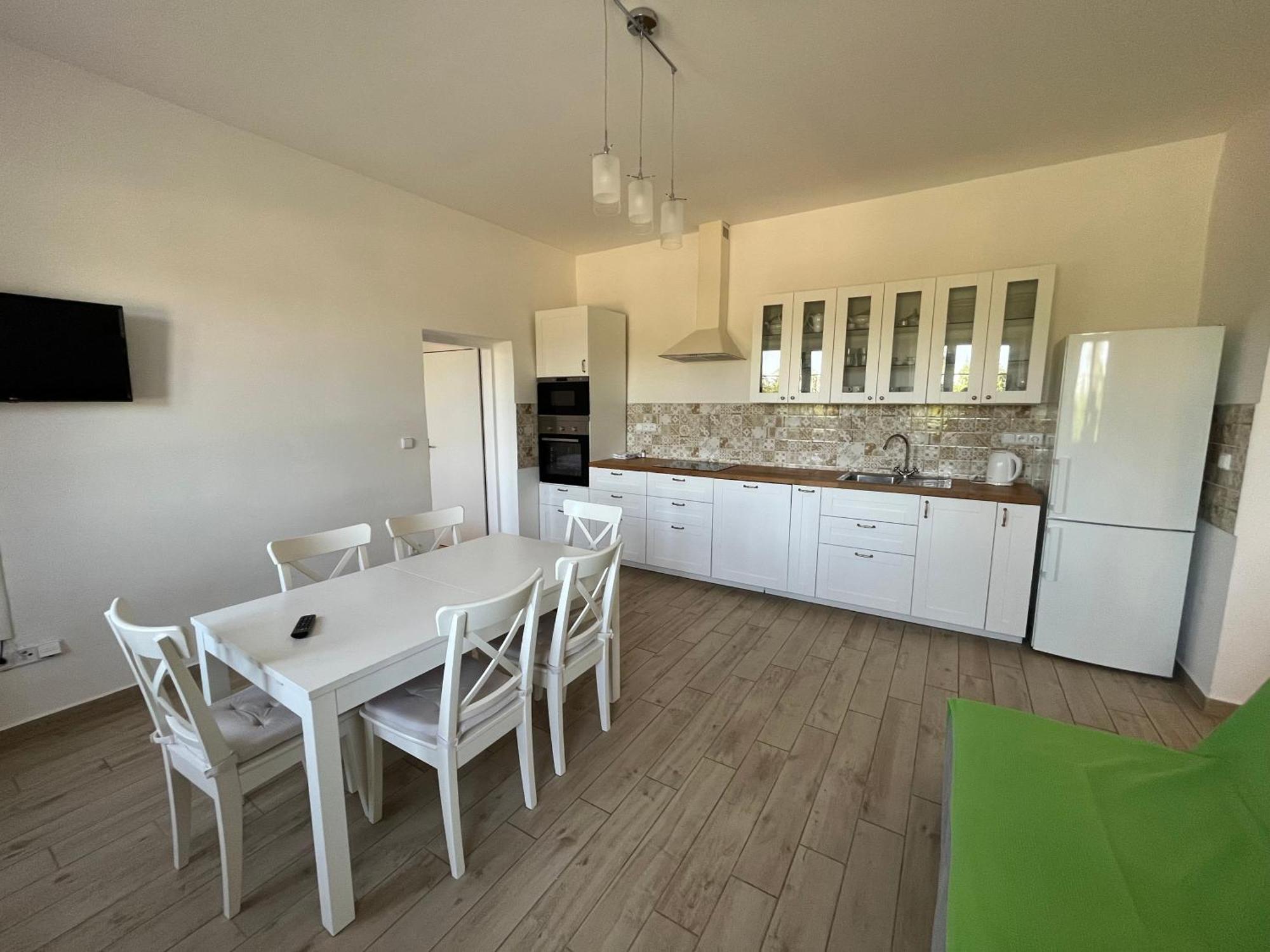 Dvur Nove Zamky Hotel Mladec Buitenkant foto