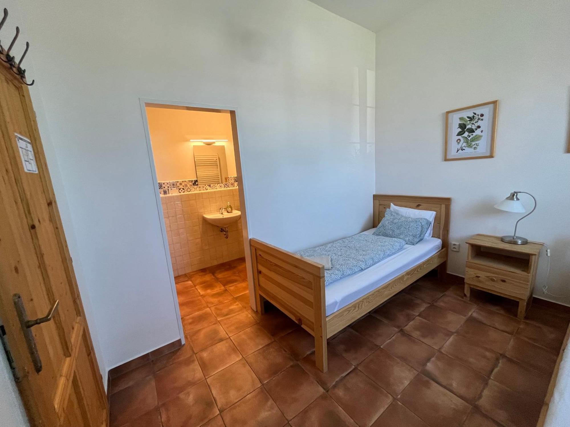 Dvur Nove Zamky Hotel Mladec Buitenkant foto