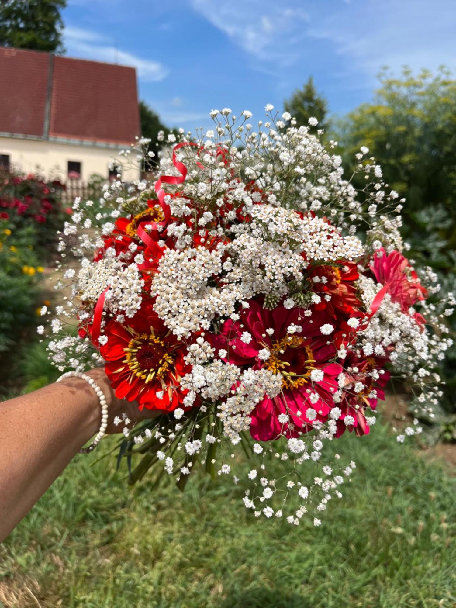 Dvur Nove Zamky Hotel Mladec Buitenkant foto